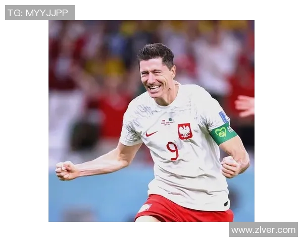 世界杯足球明星定妆照大揭秘 球场之外的精彩瞬间与不为人知的故事